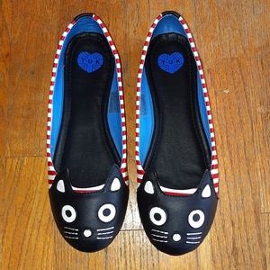T.U.K. brand cat flats